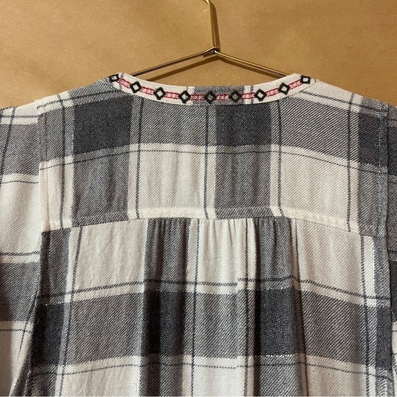 Anthropologie | Akemi & Kin Dalton Embroidered Plaid Flannel Popover Top Size S - Picture 11 of 14